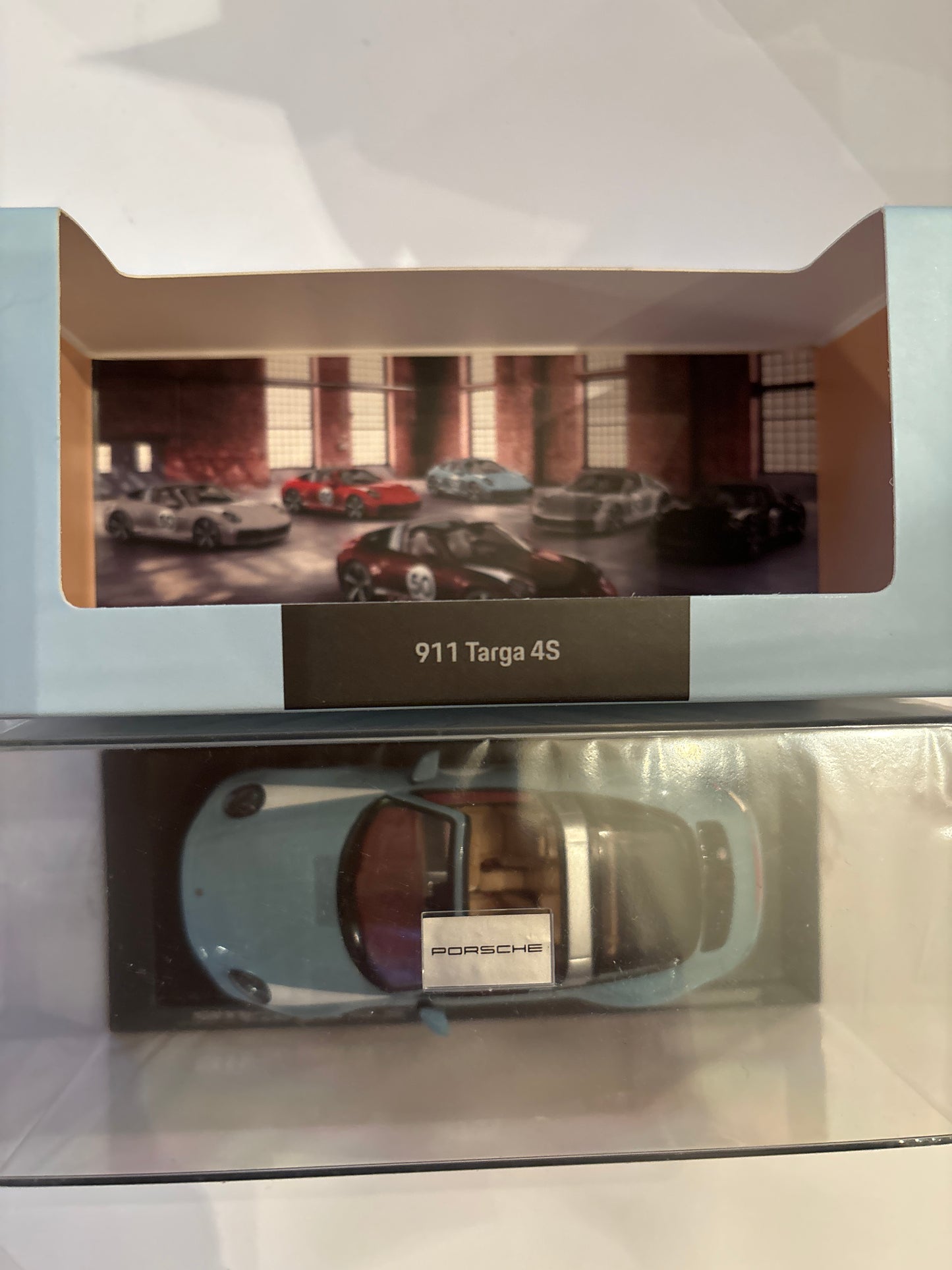 Porsche 911 Targa 4S Collector edition, 1:43 Spark Meissen Blue