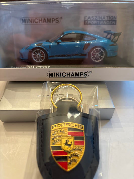 Minichamp Porsche 911 GT3 RS diecast 1 of 333 &Free Porsche Key Chain Blue 1:43