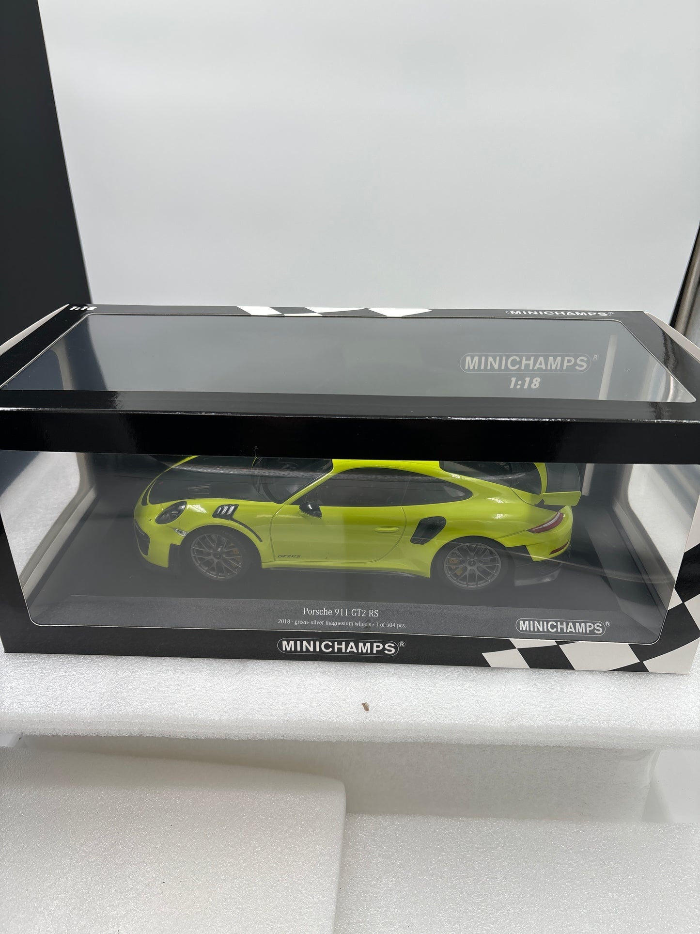 Porsche 911 GT2 RS mini champ 1 of 504 pieces made green 1:18