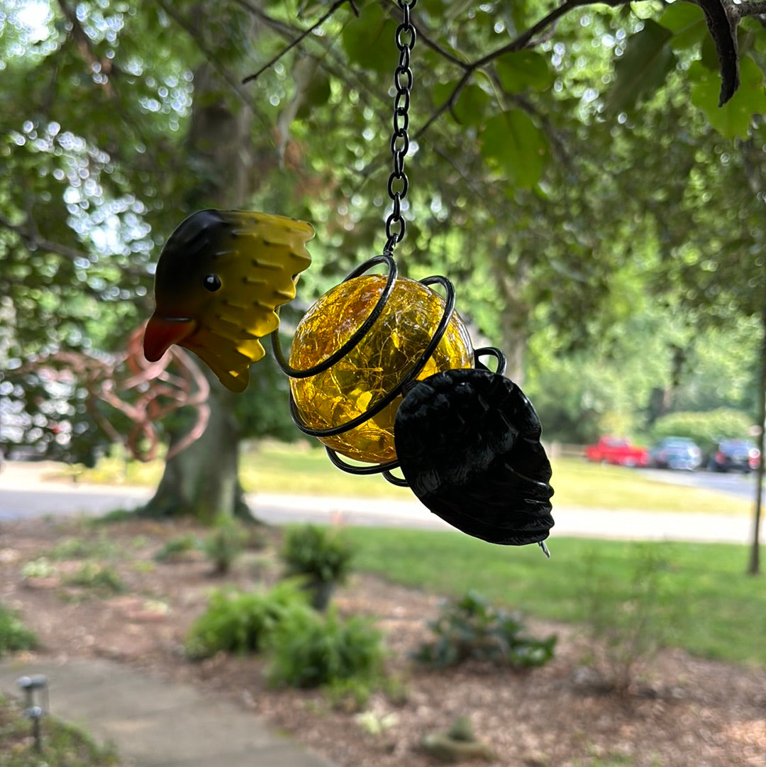 Awesome Goldfinch, Bird Solar-Lantern