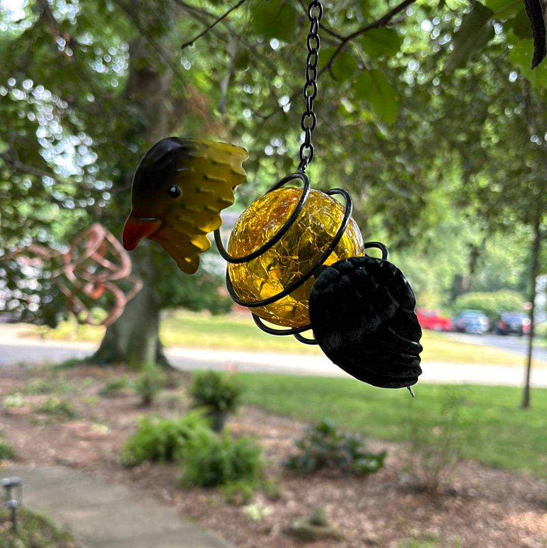 Awesome Goldfinch, Bird Solar-Lantern