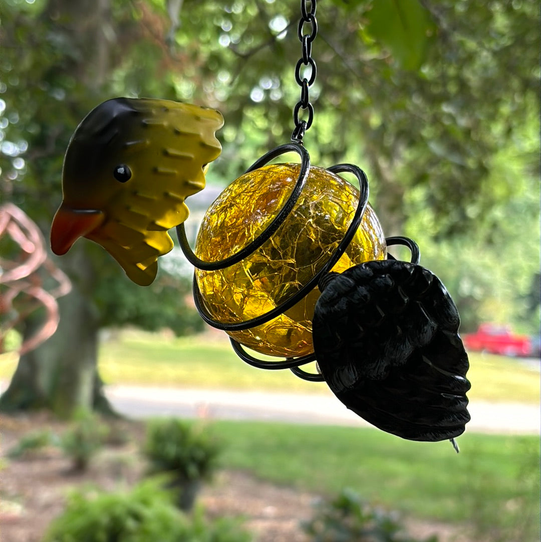 Awesome Goldfinch, Bird Solar-Lantern