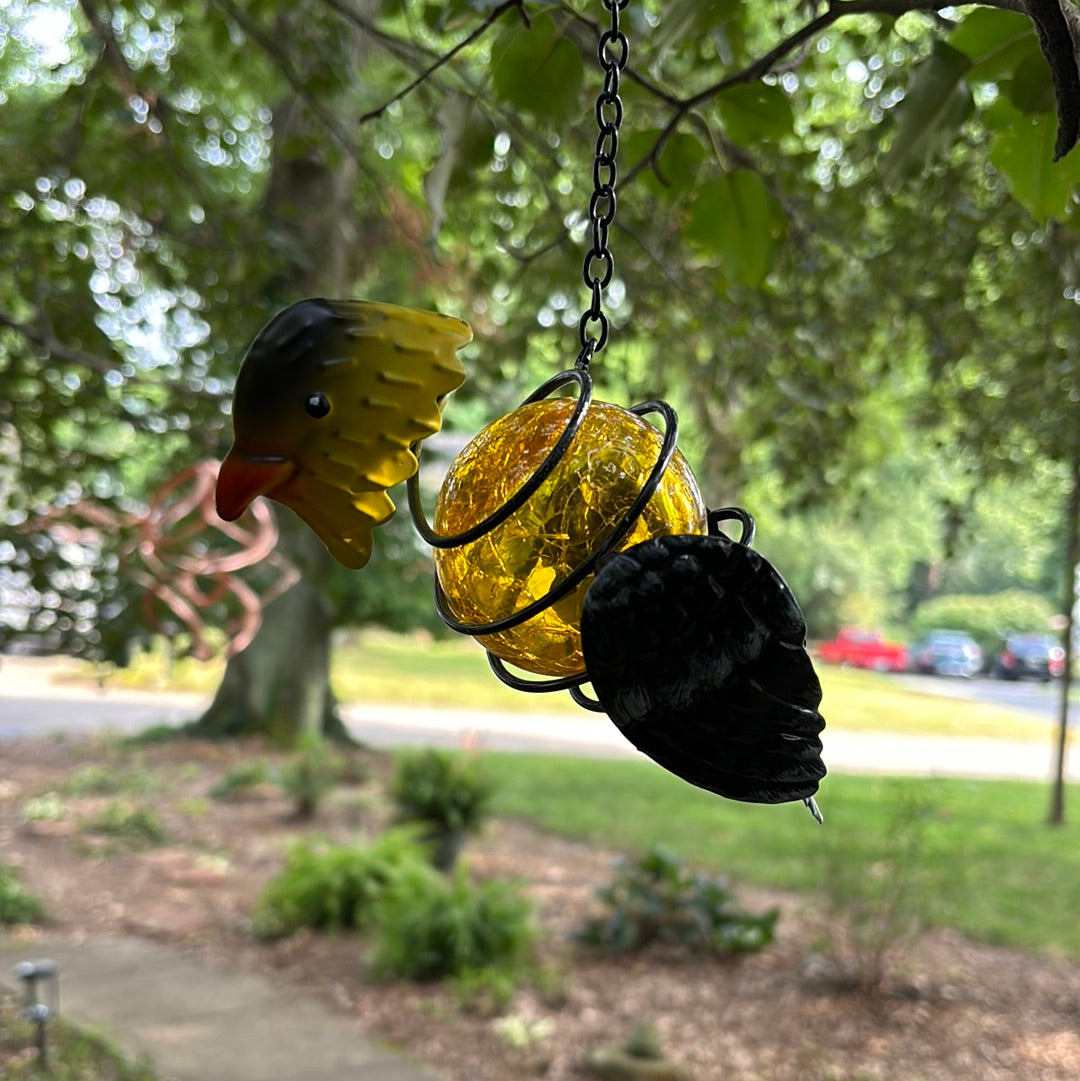 Awesome Goldfinch, Bird Solar-Lantern