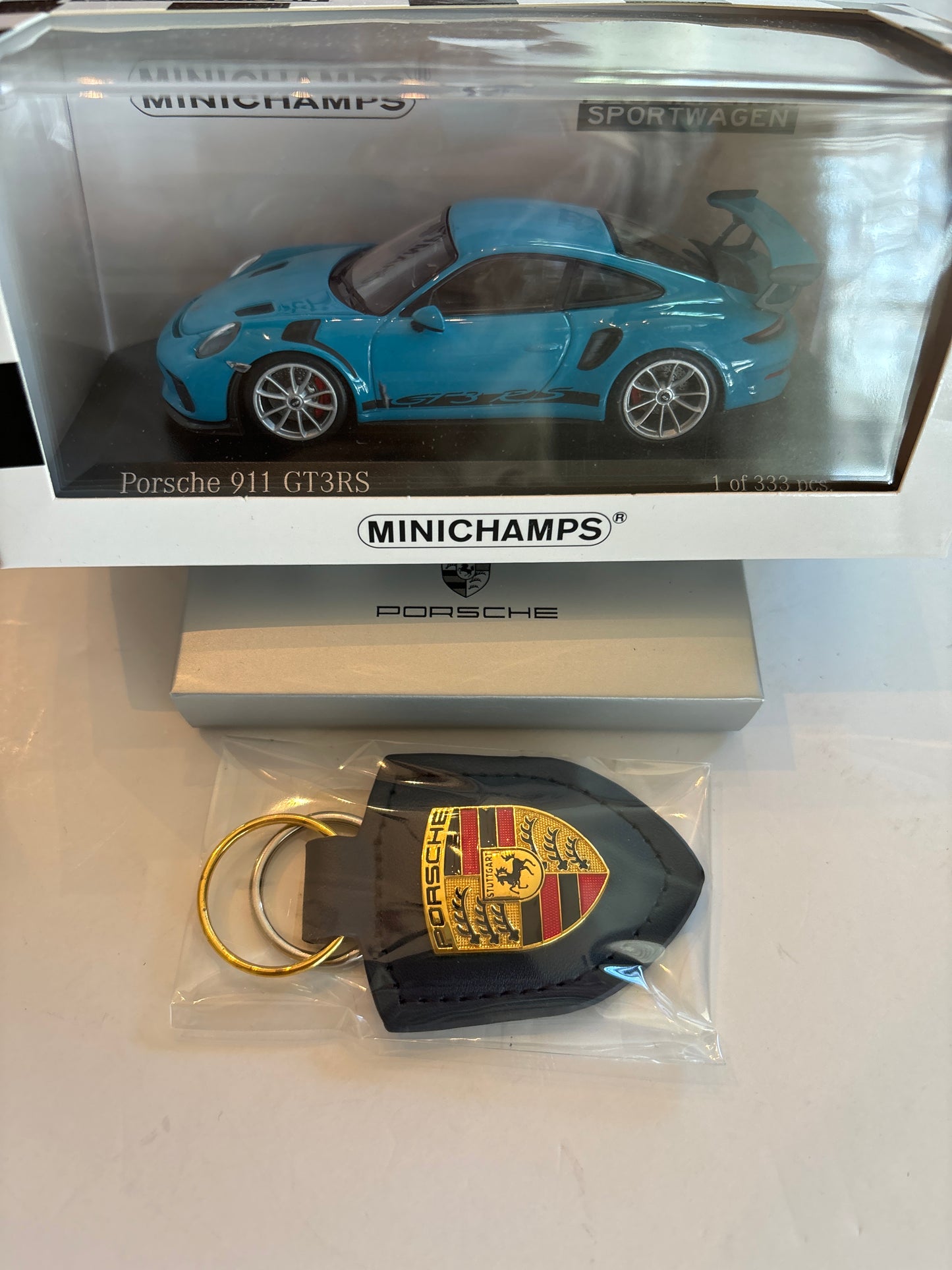 Porsche 911 GT3 RS, minichamp, 1:43 LTD edition 1of 333 & Key Fob