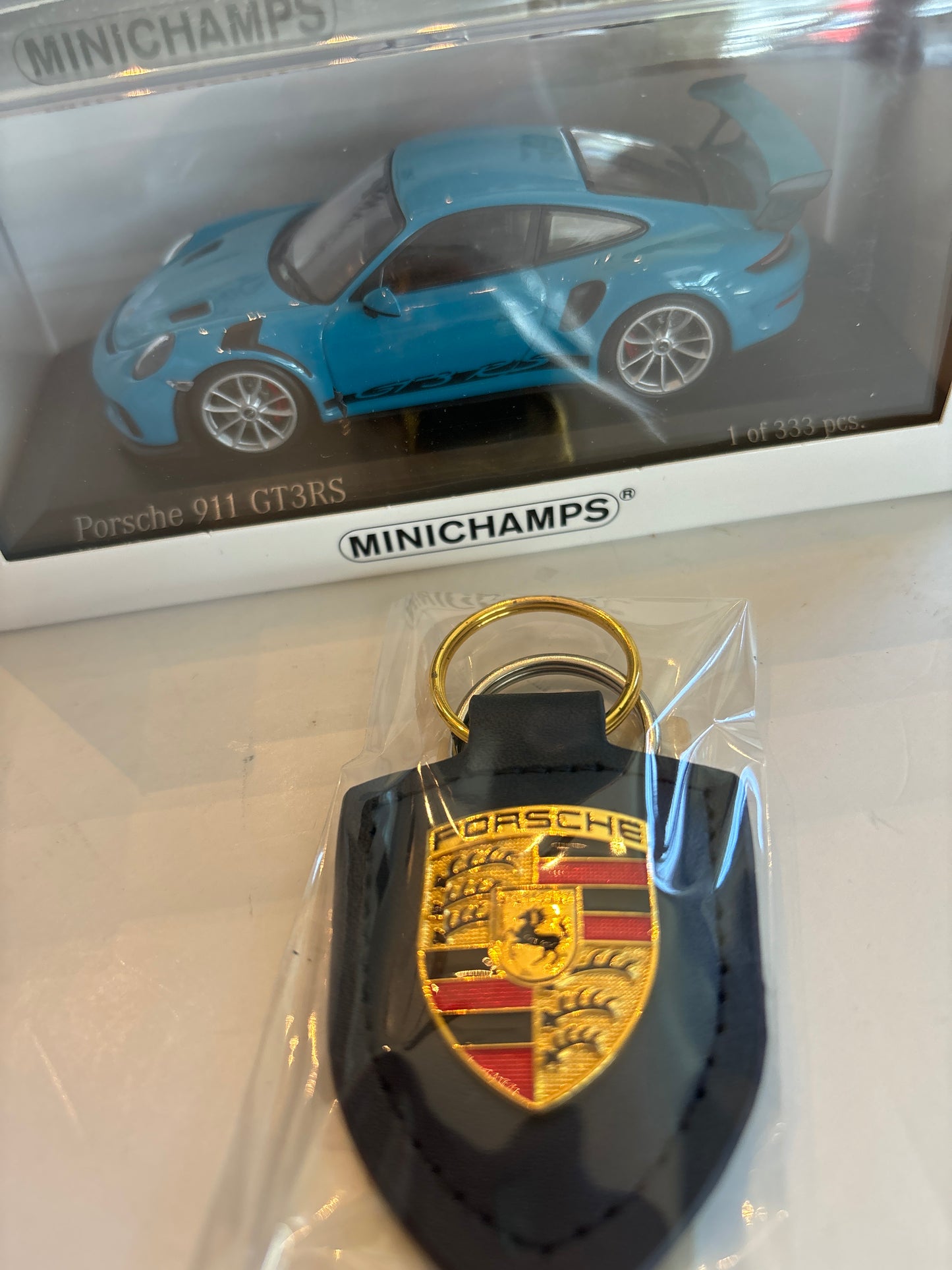 Porsche 911 GT3 RS, minichamp, 1:43 LTD edition 1of 333 & Key Fob