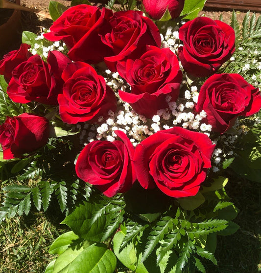 12 RED/White ROSES Cemetery Delivery to the Grave Site Galvanized Vase Cincinnati, KY Northern